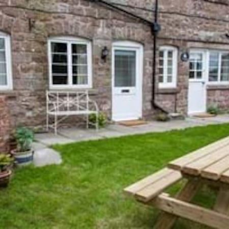 Ganarew Cottage Monmouth Exterior photo